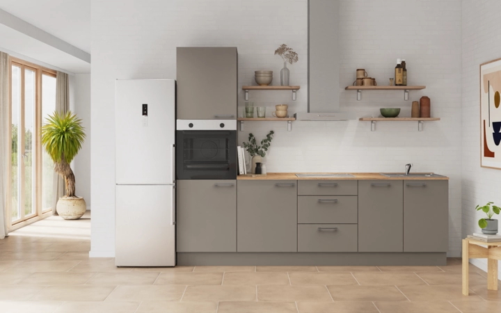 Cuisines Elite Cuisine linéare 270 cm électroménagers inclus planning 11 0