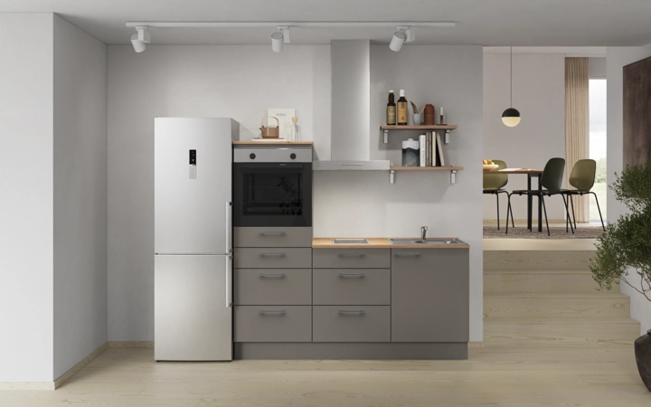Cuisines Elite Cuisine linéaire 180 cm électroménagers inclus, planning 18 0