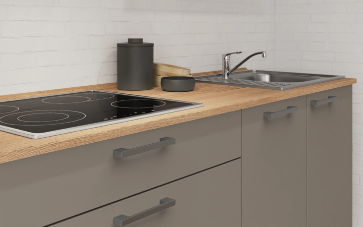 Cuisines Elite Cuisine linéaire 240 cm électroménagers inclus planning 18 3