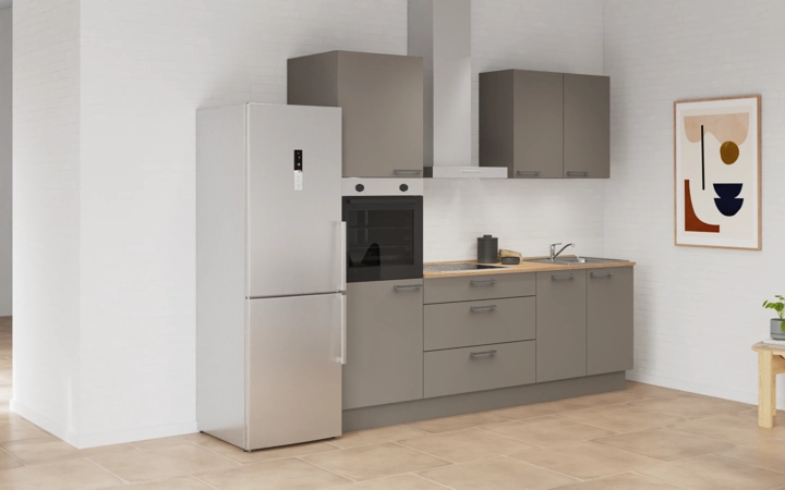Cuisines Elite Cuisine linéaire 240 cm électroménagers inclus planning 7 1